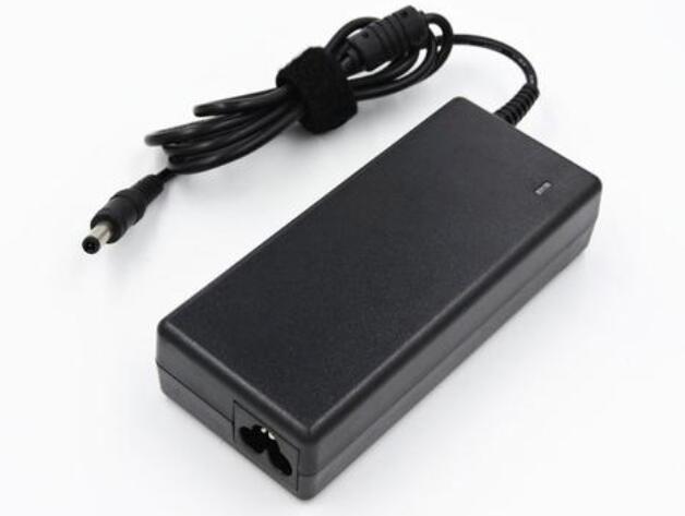現(xiàn)代怎么能少了電源適配器？