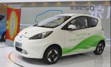 國(guó)家863計(jì)劃鋰電池項(xiàng)目負(fù)責(zé)人其魯：鋰電池成本將會(huì)很低 大家都將買得起電動(dòng)汽車