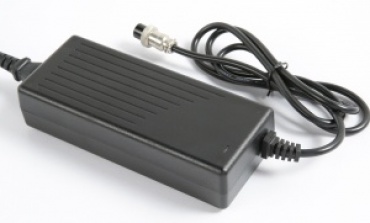 12V 鉛酸蓄電池充電器的設(shè)計(jì)原理、物料清單、充電曲線