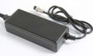 簡單介紹電動(dòng)車電池在充電過程中充電器充電指示燈不轉(zhuǎn)綠燈原因