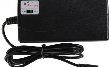 普通充電器是直接影響電動(dòng)車蓄電池使用壽命的罪魁禍?zhǔn)?>
</a>
</div>
<div id=